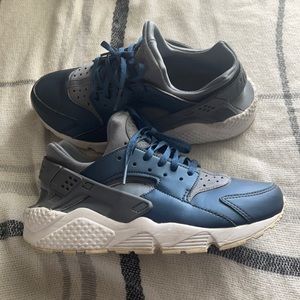 Nike Air Huarache Run Premium 'Grey Navy'